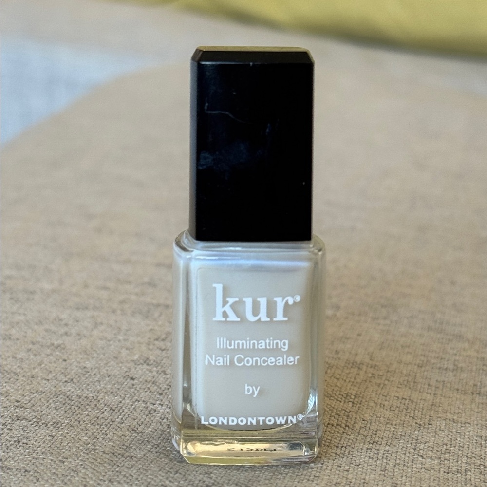 Londontown Kur Illuminating Nail Concealer almost full